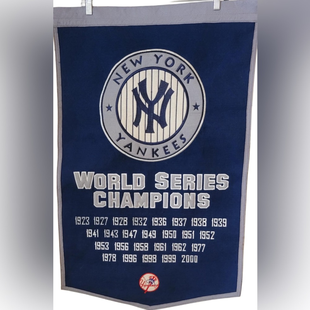 MLB New York Yankees Blue and Gray Banner
